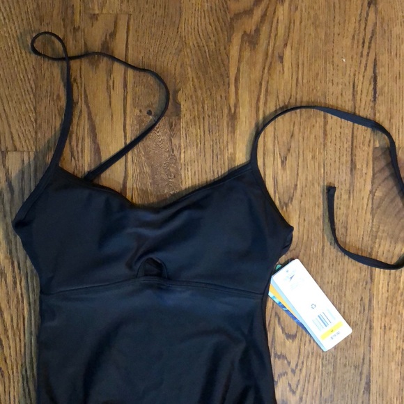 Speedo bathing suit one piece brand new Medium - Picture 2 of 5
